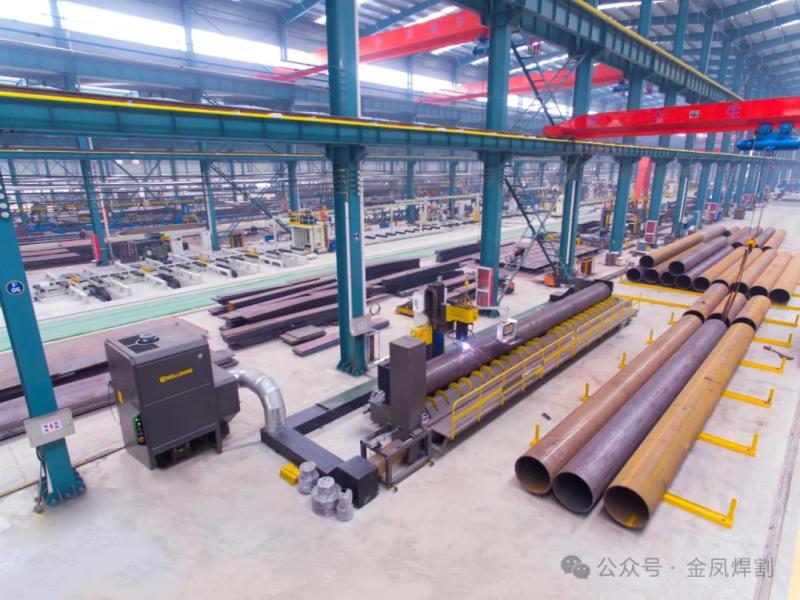 Offshore Oil Engineering (Qingdao) Co., Ltd.: Prevzem opreme za stroj za rezanje žice XMG-950 s tornimi ploščami CNC je v teku